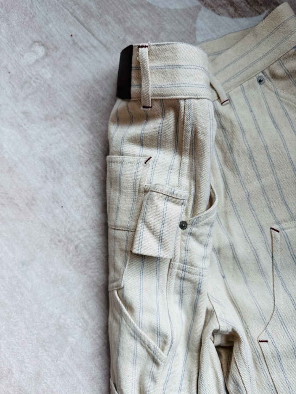 Dior Cream Pants with Blue Pinstripes and Branded Button - Picture 4 of 14